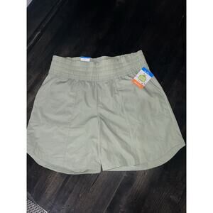 Columbia Women's Active Fit Court Shorts Sage Xl But Over Sized 2X -3X NWT Nice